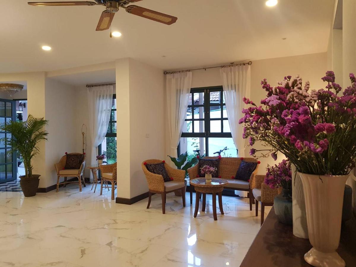 Hotel Rosy Chiang Mai Buitenkant foto
